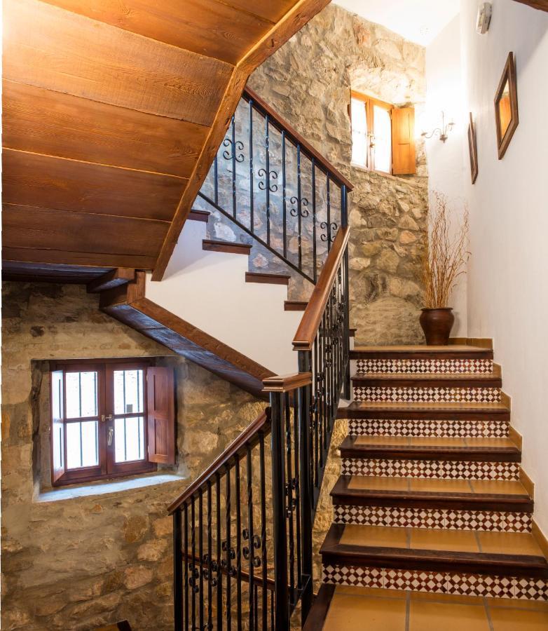 Tugasa Hotel Y Casas Rurales La Posada Villaluenga Del Rosario Dış mekan fotoğraf