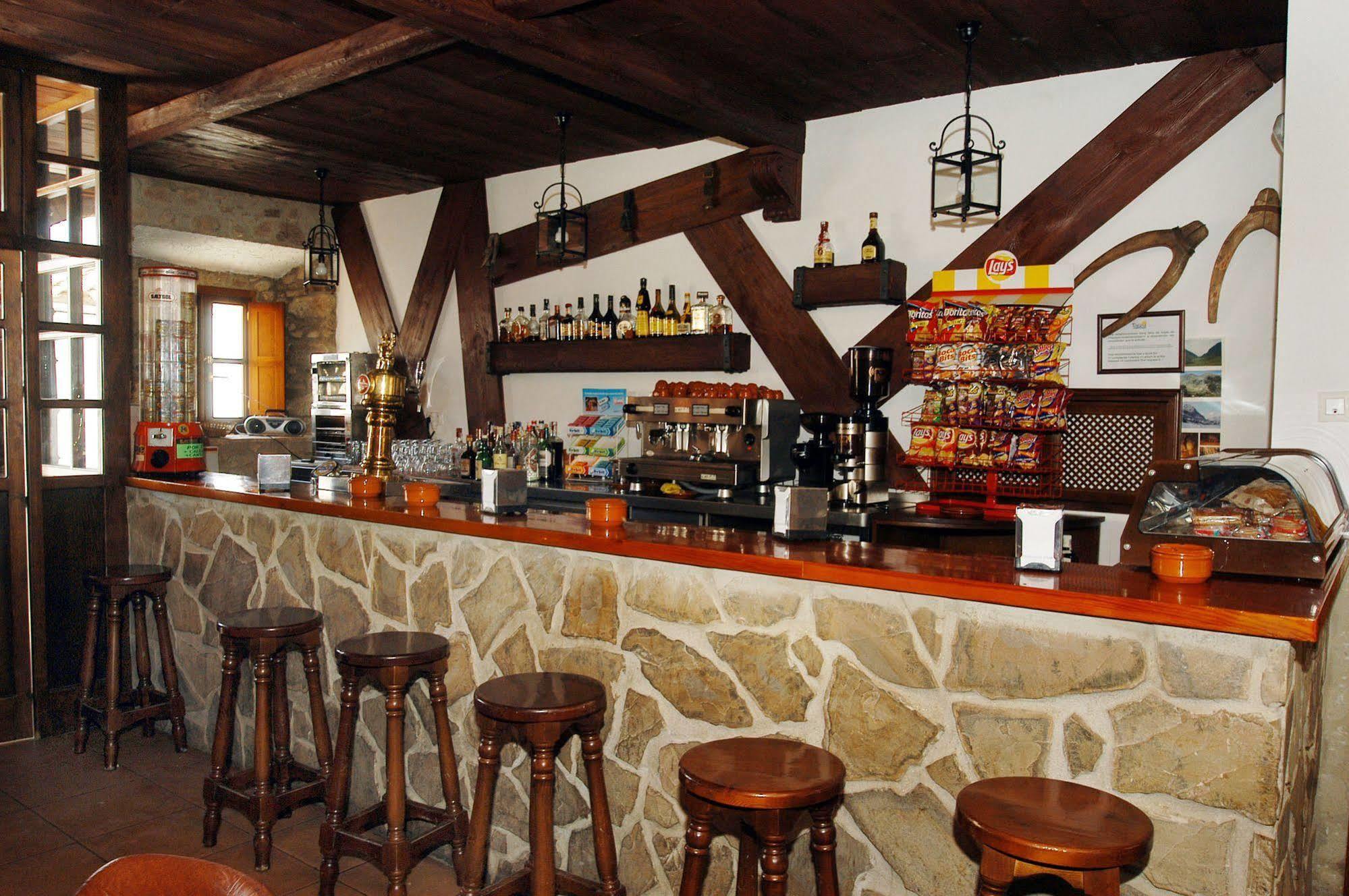 Tugasa Hotel Y Casas Rurales La Posada Villaluenga Del Rosario Dış mekan fotoğraf